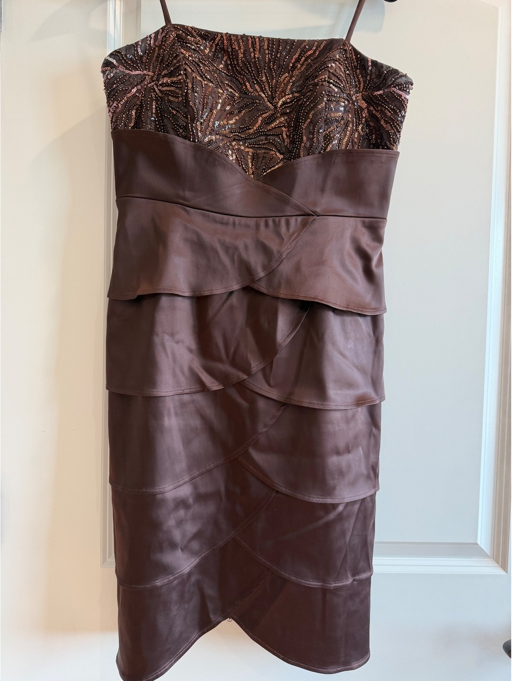 Elegant Brown Strapless Party Dress with Sequin Bodice and Layered Skirt